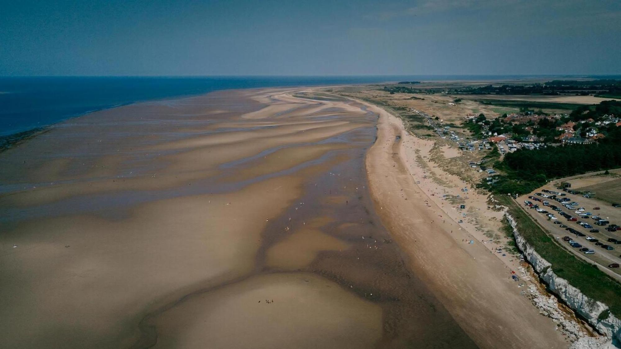 6 Berth Caravan By The Beach In Hunstanton In Norfolk, Pets Welcome Ref 13009L Bagian luar foto
